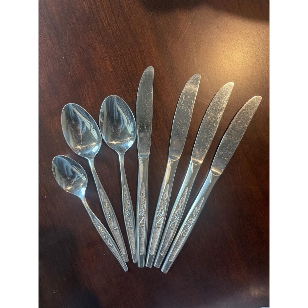 Lot 7 Carlton CAS1 Stainless Woodcrest Sm Spoon, 2‎ Soup Spoons, 4 Knives VTG